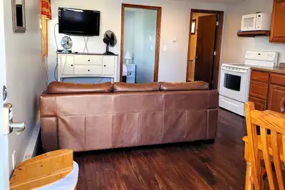Image de The Getaway 1 bd/1 bath on the lake with beach, kayak and dock