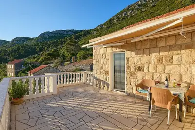 Image de Appartement d'une chambre avec la terrasse et la vue sur le mer Maranovici, Mljet (A-22339-b)
