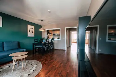 Image de Big Industrial 2-zimmer-appartement mit Küche - Luga Homes - Gewandhaus