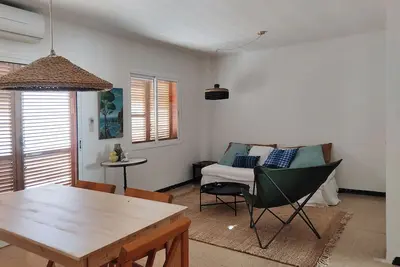 Image de Appartement dans un village de pècheurs entouré de merveilleuses criques.