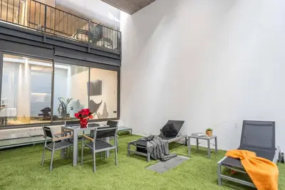 Image de Sant Gervasi apt. avec belle terrasse commune