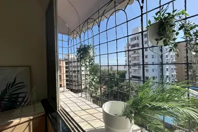 Image de 2 Bed 2 Bath Prime Bandra Sea Views 5\n