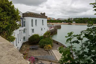 Image de Laston Garden Apartment - Tenby Harbour, Sea Views