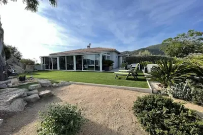 Image de Grande villa 10/12 pers vue mer + véhicule