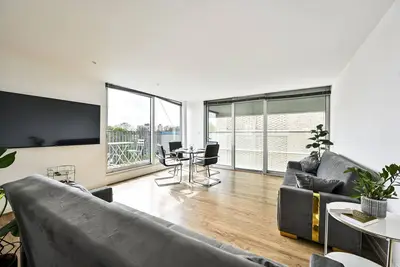 Image de Stratford Rooftop Residence, Sleeps 8 in E15