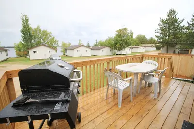 Image de Resort Retreat at \"All Decked Out\"