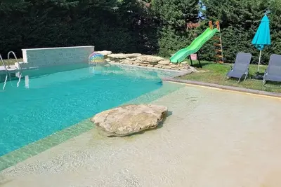 Image de La Villa de L'Isle - Maison piscine et billard