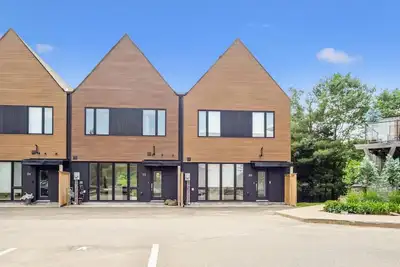 Image de Muskoka Luxury 3 Bedroom Villa