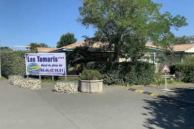 Image de Location la Cotiniere dans un environnement paisible à 10 min à pied du port