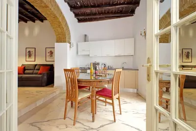 Image de 4bnb - Lungaretta Jacuzzi Apartment