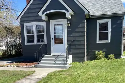 Image de Cozy, charming 3br, 2b home blks from downtown Missoula, U of M, lots of shops