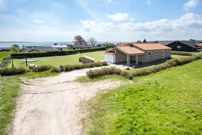 Image de Belle maison de 4 chambres à Faaborg