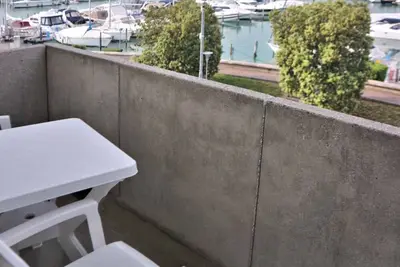 Image de Appartement de vacances avec climatisation et balcon