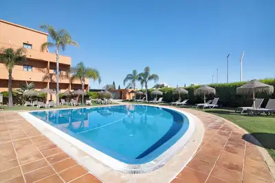 Image de Villa 'Casa Sol' avec piscine partagée, terrasse privée et Wi-Fi