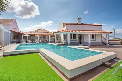 Image de Maison de vacances 'Vila River Sublime' avec piscine privée, Wi-Fi et climatisation