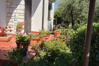 Image de Appartement de deux chambres avec la terrasse Stinjan, Pula (A-22993-a)