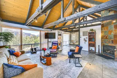 Image de Sedona Red Rock Retreat: Walk to Hiking Trails