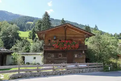 Image de Deux chalet rustique à Alpbach, 1 km du téléski