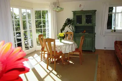 Image de Ferienwohnung Kaiser - Villa Gertrud ca. 10 Gehminuten zum Ostseestrand