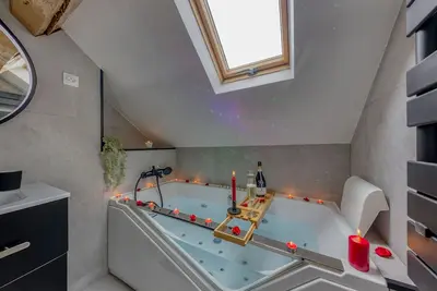 Image de Romantique Love Room /15mn Fontainebleau