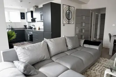 Image de Luxury 2 bed Apartment in Town Centre - Free Wifi!