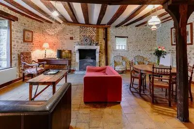Image de Maison restaurée avec jardin près de Vendôme, 3 chambres, cheminée, Bbq, internet, animaux acceptés