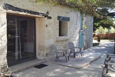 Image de Gîte cosy avec piscine chauffée près des sites touristiques et zoo de Beauval