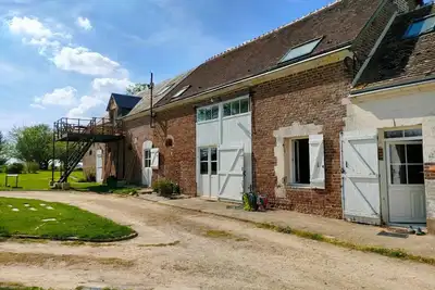 Image de Gîte de charme avec piscine, terrasse et jardin dans la vallée du Loir