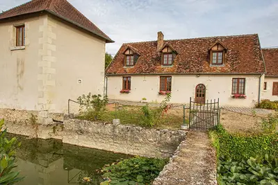 Image de Gîte 4 chambres avec piscine couverte et jardin proche des châteaux de la Loire