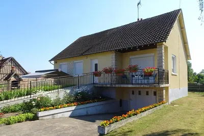Image de Gîte familial en Sologne : jardin, équipements enfants, vélos, proche Châteaux de la Loire