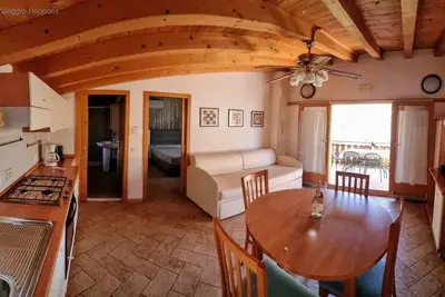 Image de Appartement de vacances Manerba del Garda pour 1 - 4 personnes avec 1 chambre à coucher - Maison de