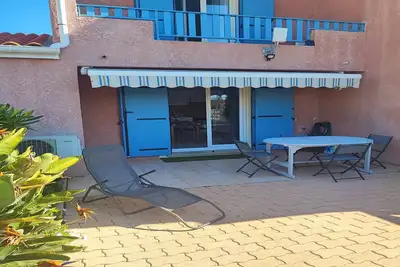 Image de Villa climatisée avec piscine et jardin à 300m des marchés et commerces, proche plage.