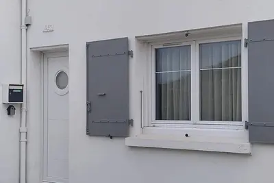 Image de Maison de village à la Brée avec petit jardin