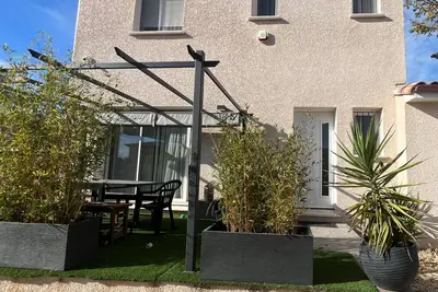 Image de Belle maison avec jardin clos