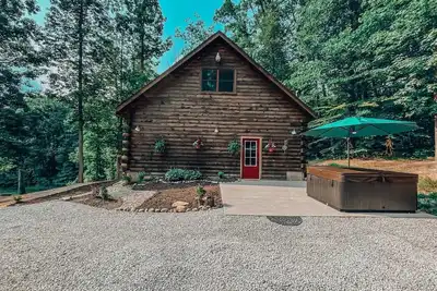 Image de Rustic Oak Cabin - dogs welcome - Hocking hills
