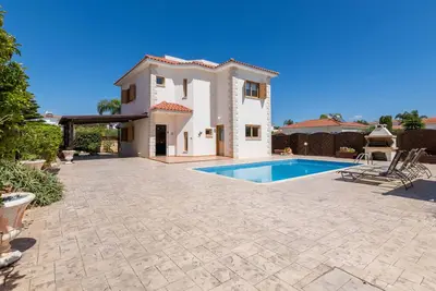 Image de Elena Gardens Villa - Private Pool Retreat