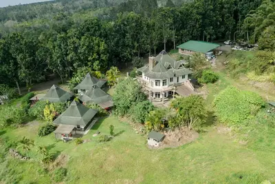 Image de The Secret Manor - artFULL living in Kona Coffee Country