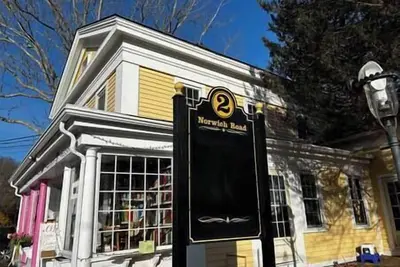 Image de Walk To Goodspeed Opera House!