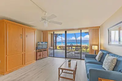 Image de Valley Isle Resort #105 - Oceanfront Condominium