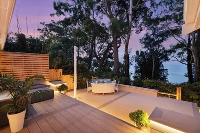 Image de Amethyst: Absolute beachfront, stunning views of Orion Beach, pet friendly