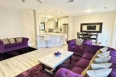 Image de Discover family fun @ our 4-bedroom Lancaster retreat, 15min drive to Dallas Zoo