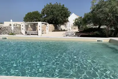 Image de Unveiling Paradise: 6-Bedroom stylish farmhouse with pool in Apulian Countryside