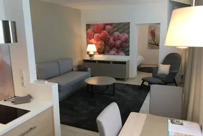 Image de Apartments 42 2 - Raum Apartment in Ehemaligem Winzerhaus