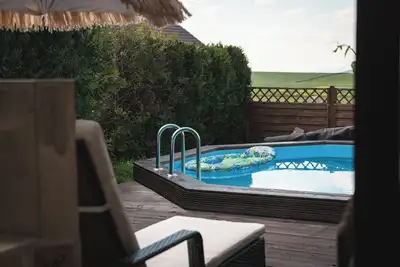 Image de Traumhafte Ferienwohnung zum See. Mit Pool, Whirlpool, Sauna und Outdoor-küche