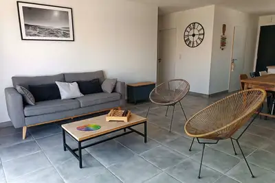Image de Maison familiale avec terrasse proche océan 🌊