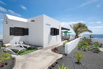 Image de Maison de vacances 'Casa Cactus' avec vue sur la mer, terrasse privée et Wi-Fi