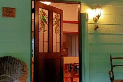 Gumnuts, A Coastal Bungalow, listen to the waves in Kurrimine Beach
