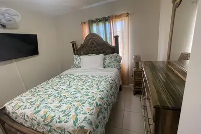 Image de Family cozy apt. 5min to Rio Nuevo Village beach, rafting & horseback riding.