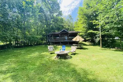Image de Willow Point Cabin:Brenchly Lake
