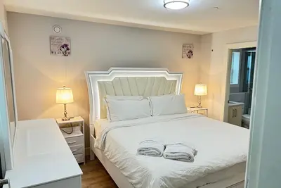 Image de 3 bedrooms/ 3 washrooms Cozy little family house